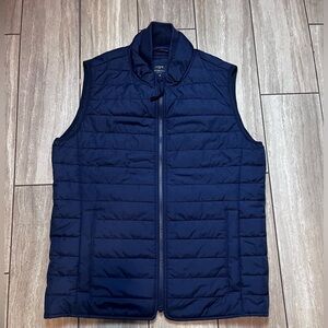 J Crew men’s  Authentic Outerwear Puffer Vest Navy Blue Size SMALL